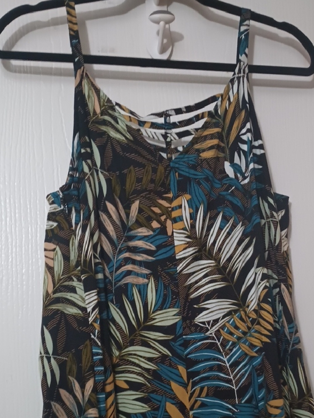 MSK Women's Cage Back Challi Jumpsuit - Picture 3 of 8
